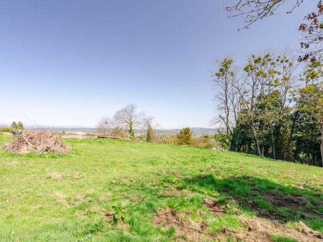 Terreno en venta en La Piñera, Siero