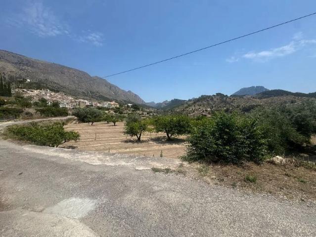 Terreno en venta en la Marina Baixa, Valencia