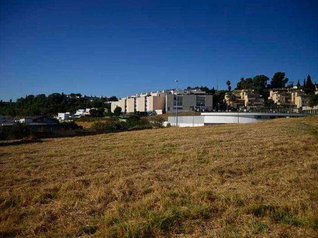 Terreno en venta en Sport Aljarafe, Tomares