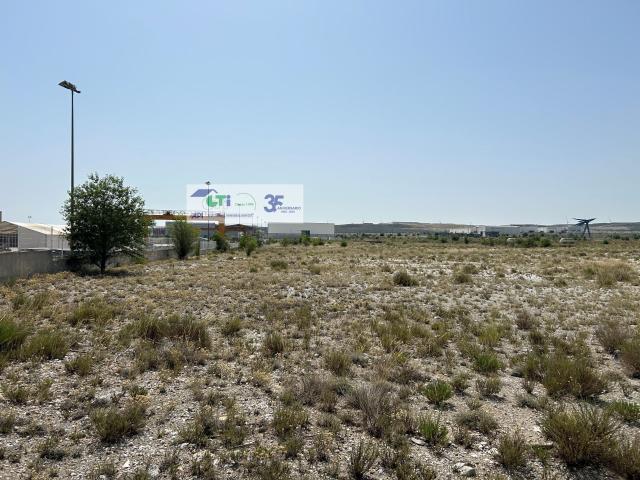 Terreno en venta en Zaragoza, Aragón