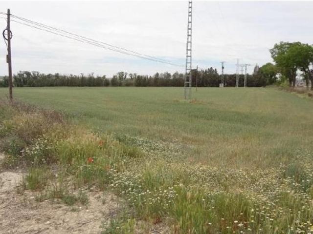 Local Comercial en venta en Estremera, Madrid