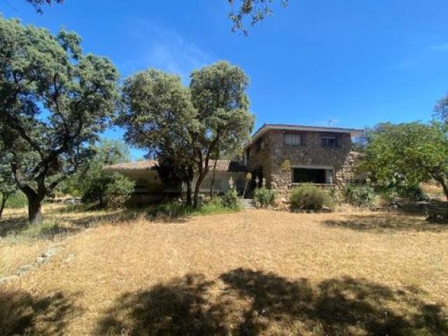Terreno en venta en Colmenar Del Arroyo, Madrid