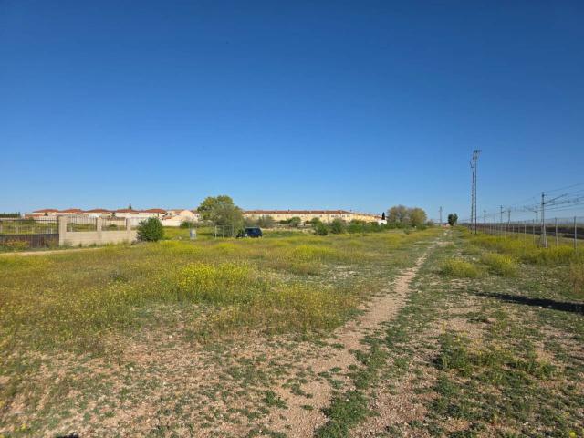 Terreno en venta en La Gineta, Castilla-La Mancha