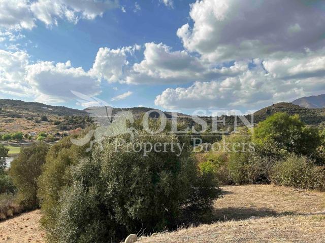 Terreno en venta en Valle Romano, Estepona