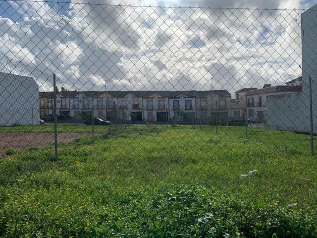 Terreno en venta en Cantillana, Andalucía