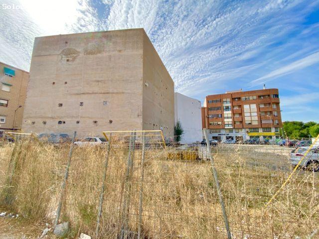 Local Comercial en venta en Barrio Las 300, el Vinalopó Mitjà / El Vinalopó Medio