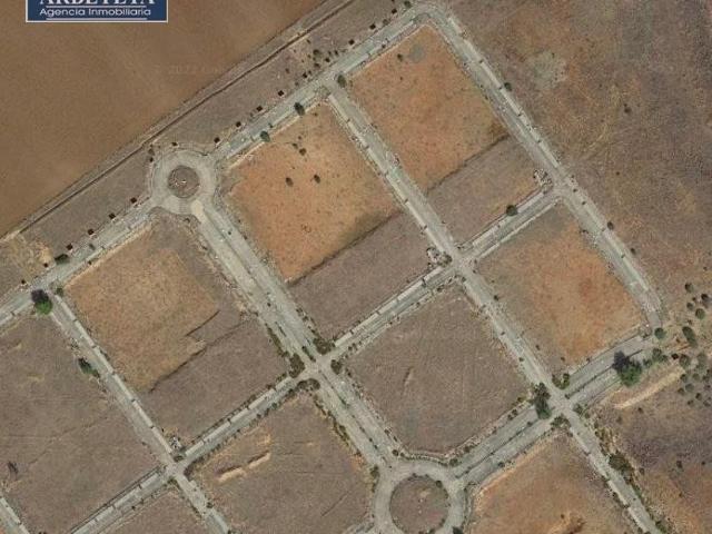 Terreno en venta en Villanueva De La Torre, Castilla-La Mancha