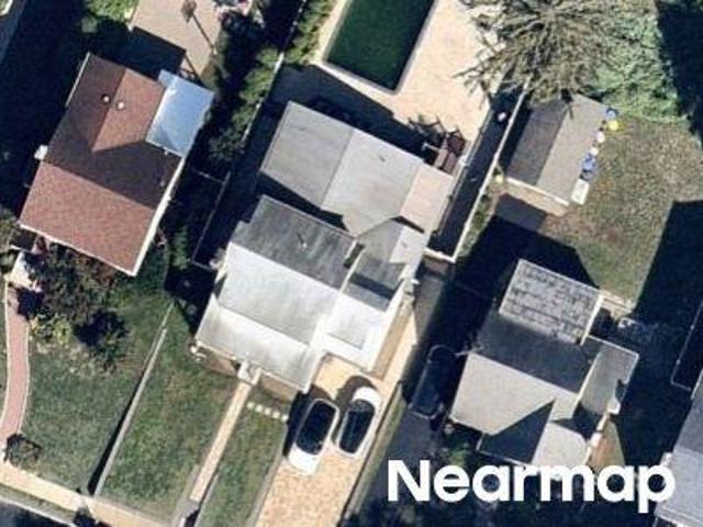 House for sale in Teaneck, New Jersey