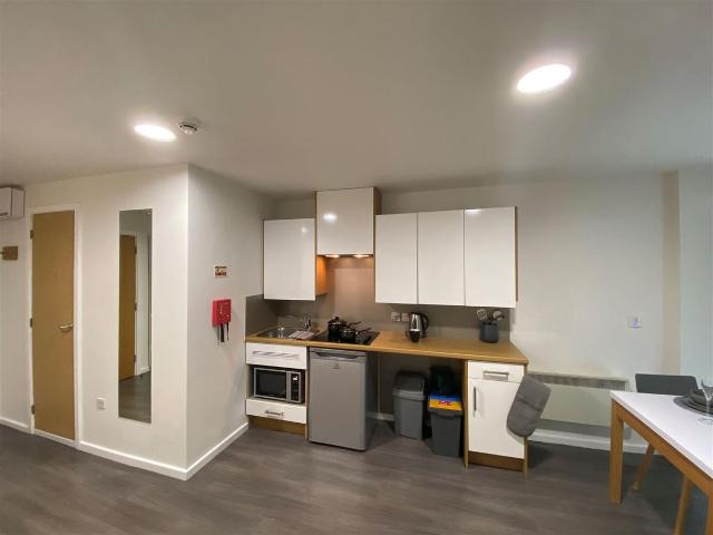 Studio for rent in City Centre, South Yorkshire