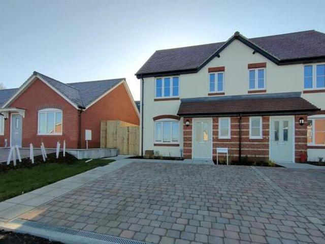 House for rent in Lyons, Greater London