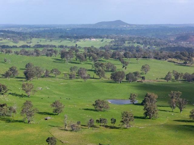 Cottage for sale in Woodside, South Australia