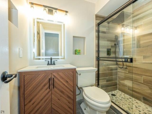 Condo for sale in Glenwood, New Jersey