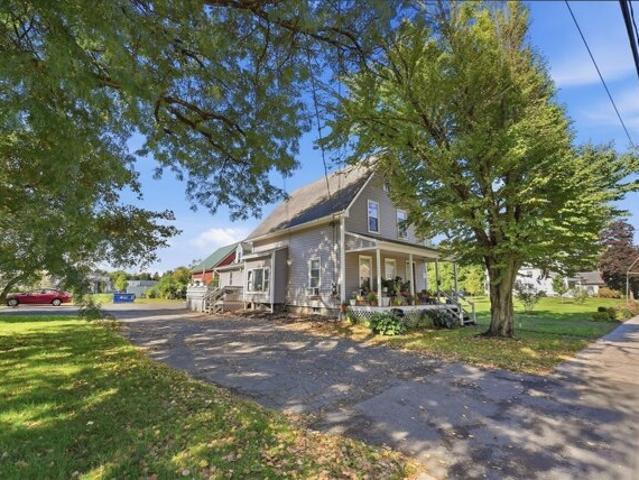 House for sale in South Deerfield, Deerfield