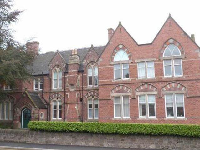 House for sale in Kingsley Moor, Staffordshire