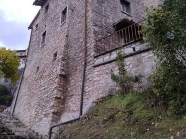 Appartamento in vendita a Preci, Perugia