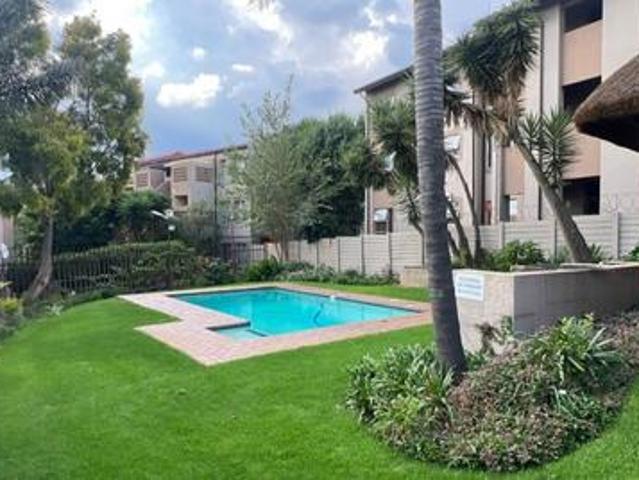 Townhouse for sale in Vosloorus, Gauteng