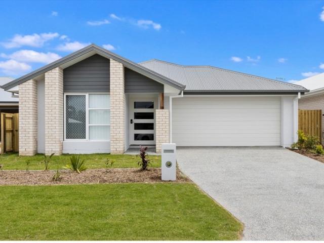 Cottage for sale in Toombul, Queensland