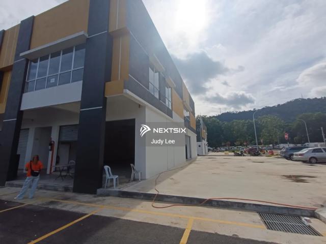 Shop for rent in Muar, Johor