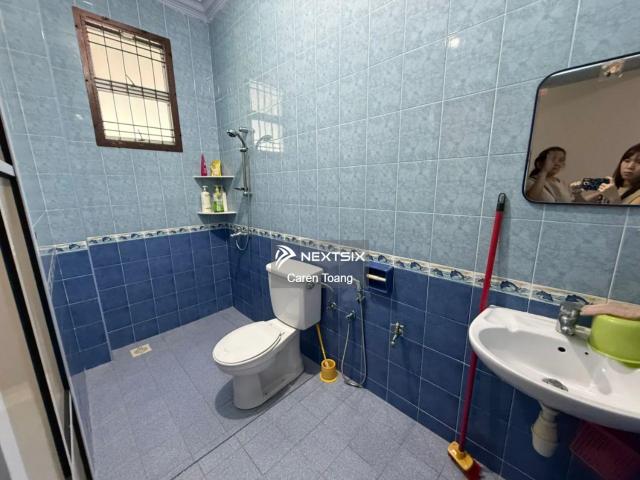 Residential House for sale in Country Heights Damansara, Kuala Lumpur