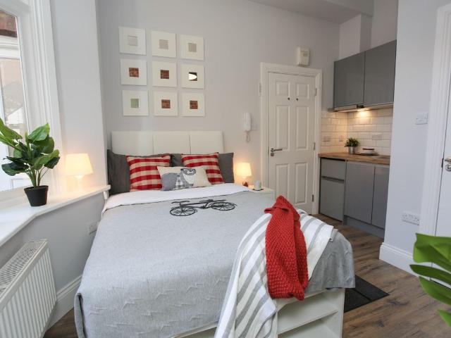 Studio for rent in New Town, Luton