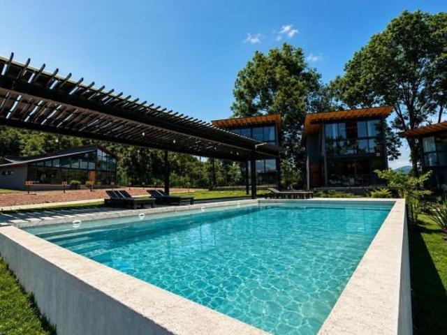 Casa en venta en Valle De Bravo, Estado de México
