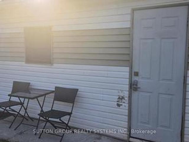 House for rent in Oakville, Ontario