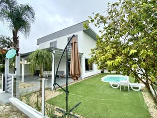 Casa aluguel em Região Geográfica Imediata de Florianópolis, Desterro