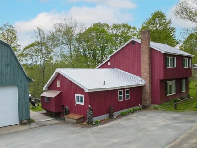 Property for sale in Lower Waterford, Vermont
