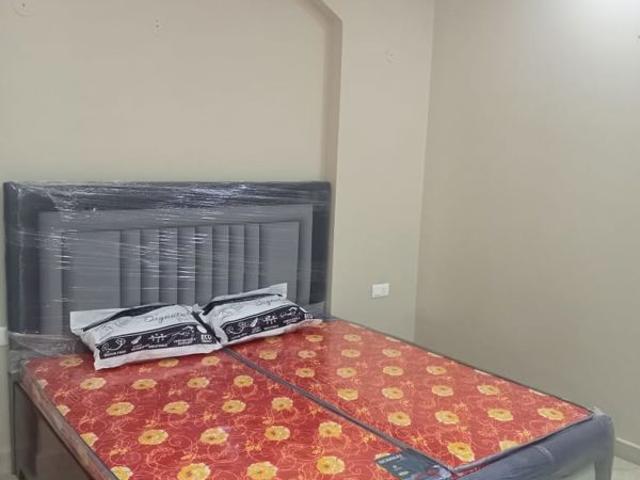 Property for rent in Deri