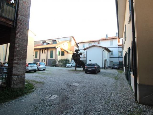 Monolocale in vendita a Sulbiate, Lombardia