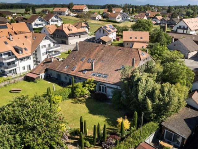 Haus kaufen in Sullens, Waadt