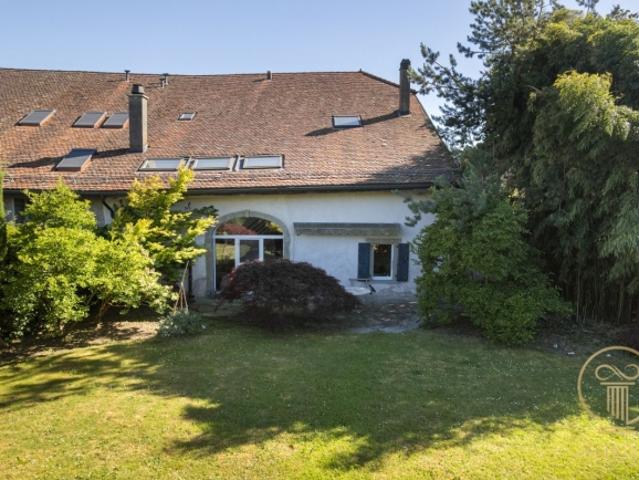 Einfamilienhaus kaufen in Sullens, Waadt