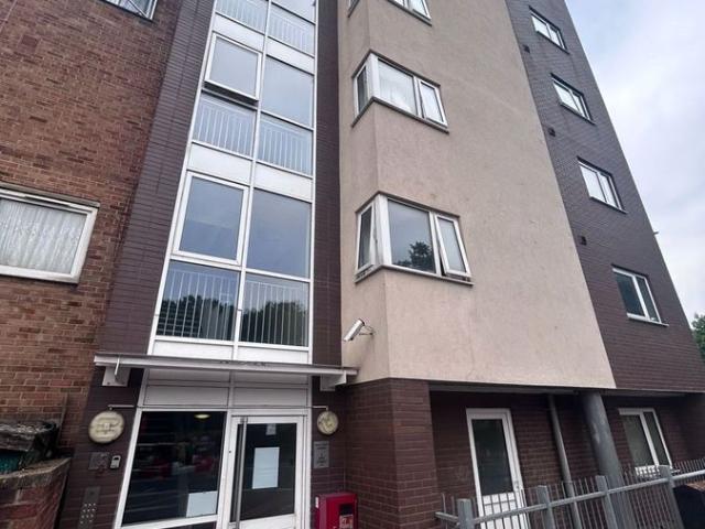 Apartment for rent in Mile End, Greater London