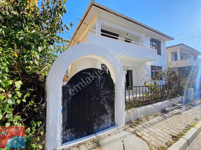 Sultanbeyli, İstanbul içerisinde satılık Villa