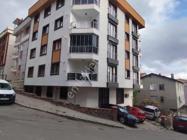 Sultanbeyli, İstanbul içerisinde satılık mülk
