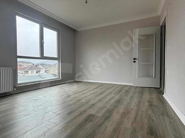 Sultanbeyli, İstanbul içerisinde satılık mülk