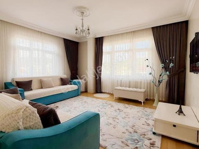 Uzundere, Sultanbeyli içerisinde satılık mülk