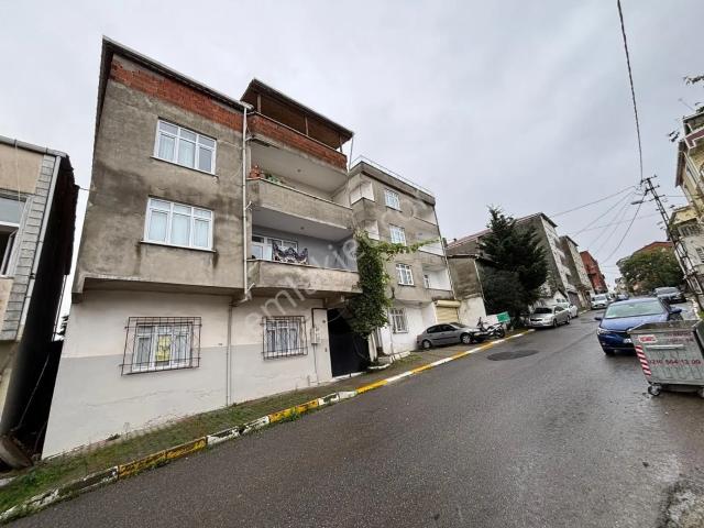 Mecidiye Mahallesi, Sultanbeyli içerisinde satılık Bina