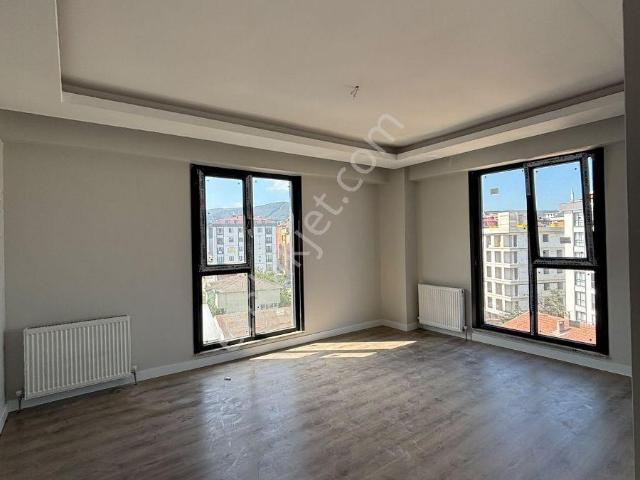Sultanbeyli, İstanbul içerisinde satılık mülk