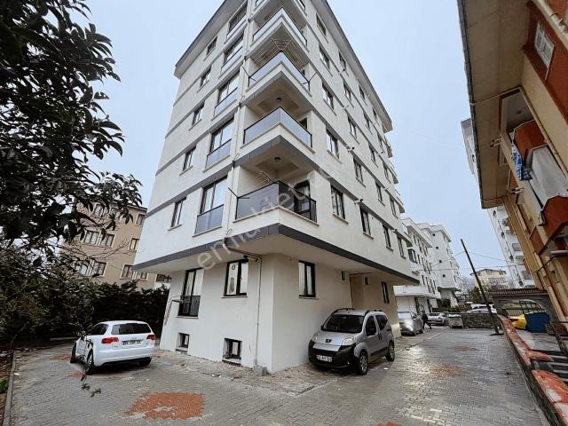 Sultanbeyli, İstanbul içerisinde satılık mülk