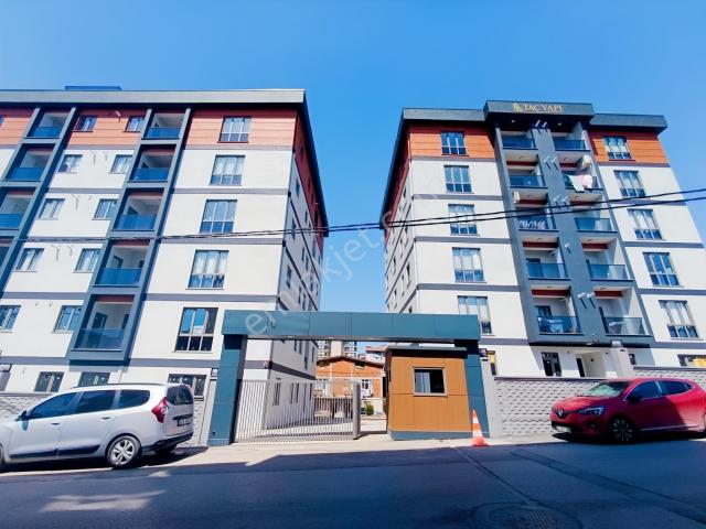 Sultanbeyli, İstanbul içerisinde satılık mülk
