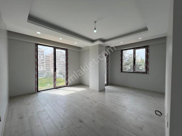 Sultanbeyli, İstanbul içerisinde satılık mülk