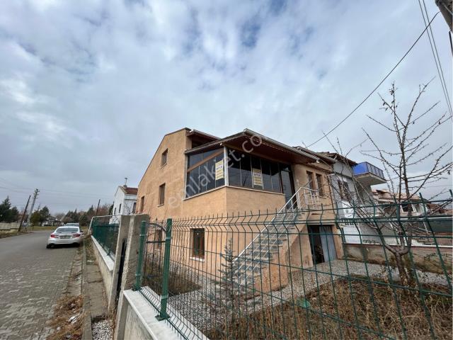Odunpazari içerisinde satılık Villa