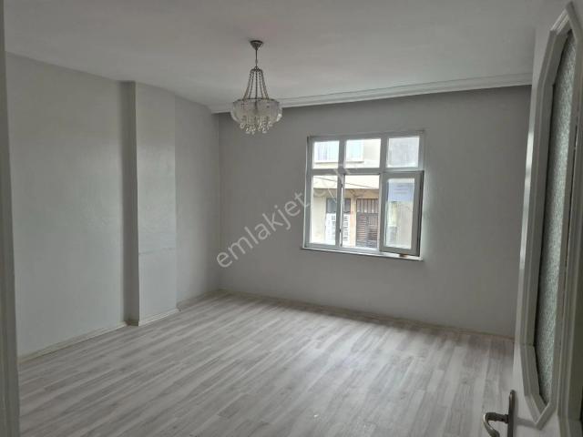 Esentepe Mahallesi, Sultangazi içerisinde kiralık mülk