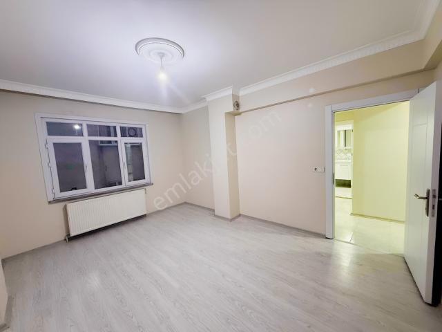 50. Yıl Mahallesi, Sultangazi içerisinde kiralık mülk