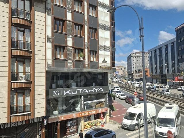 Sultangazi, İstanbul içerisinde satılık Dükkan