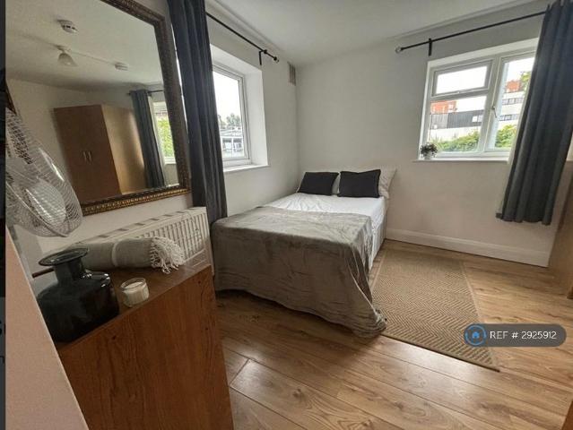 House for rent in West Hampstead, Greater London