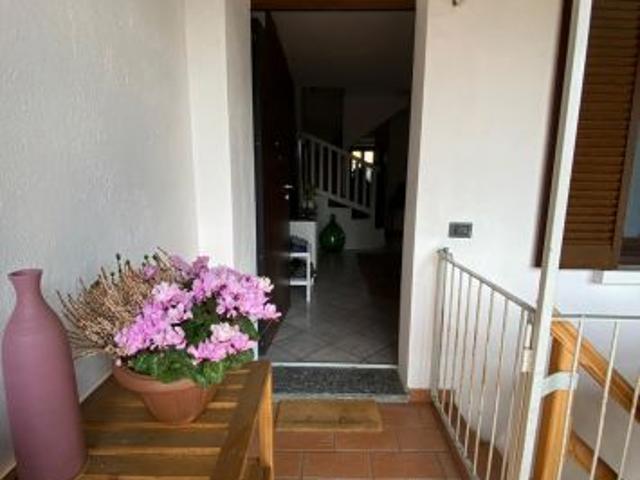 Appartamento in vendita a Sumirago, Lombardia
