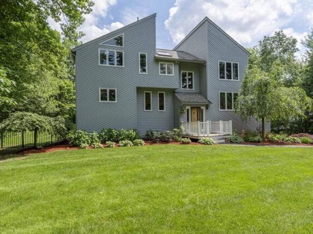 House for sale in New Hampshire