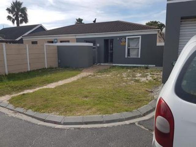 House for sale in Milnerton, Western Cape